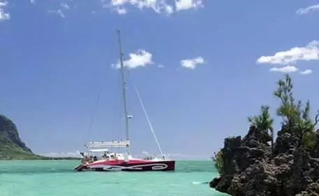 catamaran1 catamaran1
